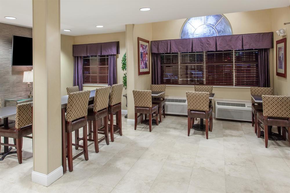 Microtel & By Wyndham Buckhead Area Hotel