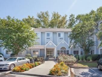 Microtel & By Wyndham Buckhead Area