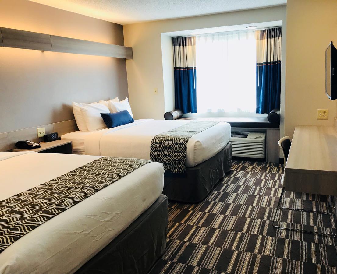 Microtel & By Wyndham Buckhead Area